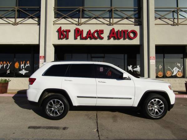 2013 Jeep Grand Cherokee RWD 4dr Laredo - cars & trucks - by dealer... for sale in Watauga (N. Fort Worth), TX – photo 2