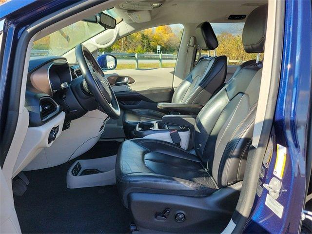 2017 Chrysler Pacifica Touring-L for sale in Boyertown, PA – photo 19