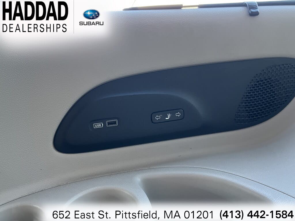 2020 Chrysler Pacifica Limited FWD for sale in Pittsfield, MA – photo 19