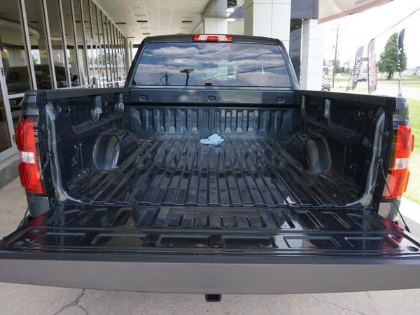 2017 GMC Sierra 1500 SLE 2WD 143WB pickup Dark Slate Metallic for sale in Baton Rouge , LA – photo 13