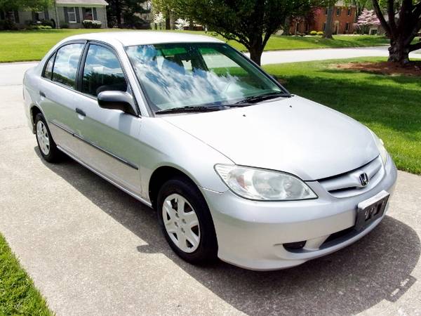 2005 Honda Civic - Automatic for sale in NICHOLASVILLE, KY