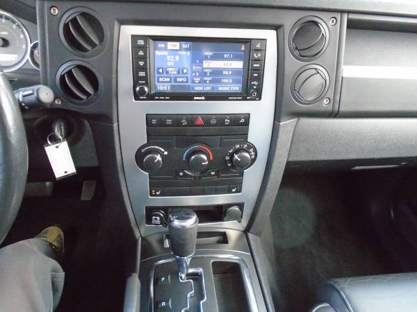 2008 Jeep Commander Sport 4WD - - by dealer - vehicle for sale in Villa Rica, GA – photo 13