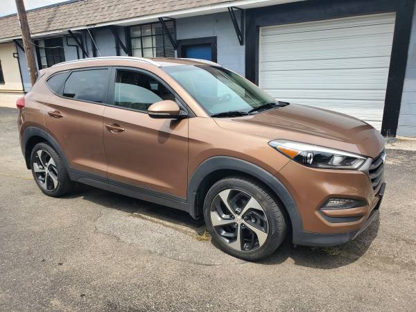 2016 HYUNDAI TUCSON LIMITED 117, 858 LOADED - - by for sale in Columbus, OH – photo 3