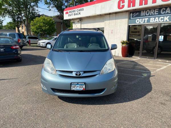2009 Toyota Sienna XLE 7 Passenger 4dr Mini Van -We Finance... for sale in Crystal, ND – photo 2