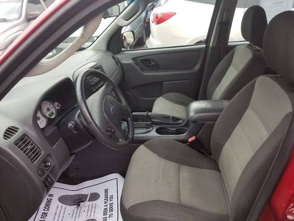 2007 Ford Escape XLS AWD 4dr SUV (2.3L I4 4A) - BEST CASH PRICES... for sale in Warren, MI – photo 8