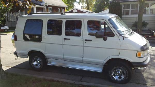 THINK SUMMER! 1996 Dodge short conversion van - - by for sale in Fond Du Lac, WI – photo 3