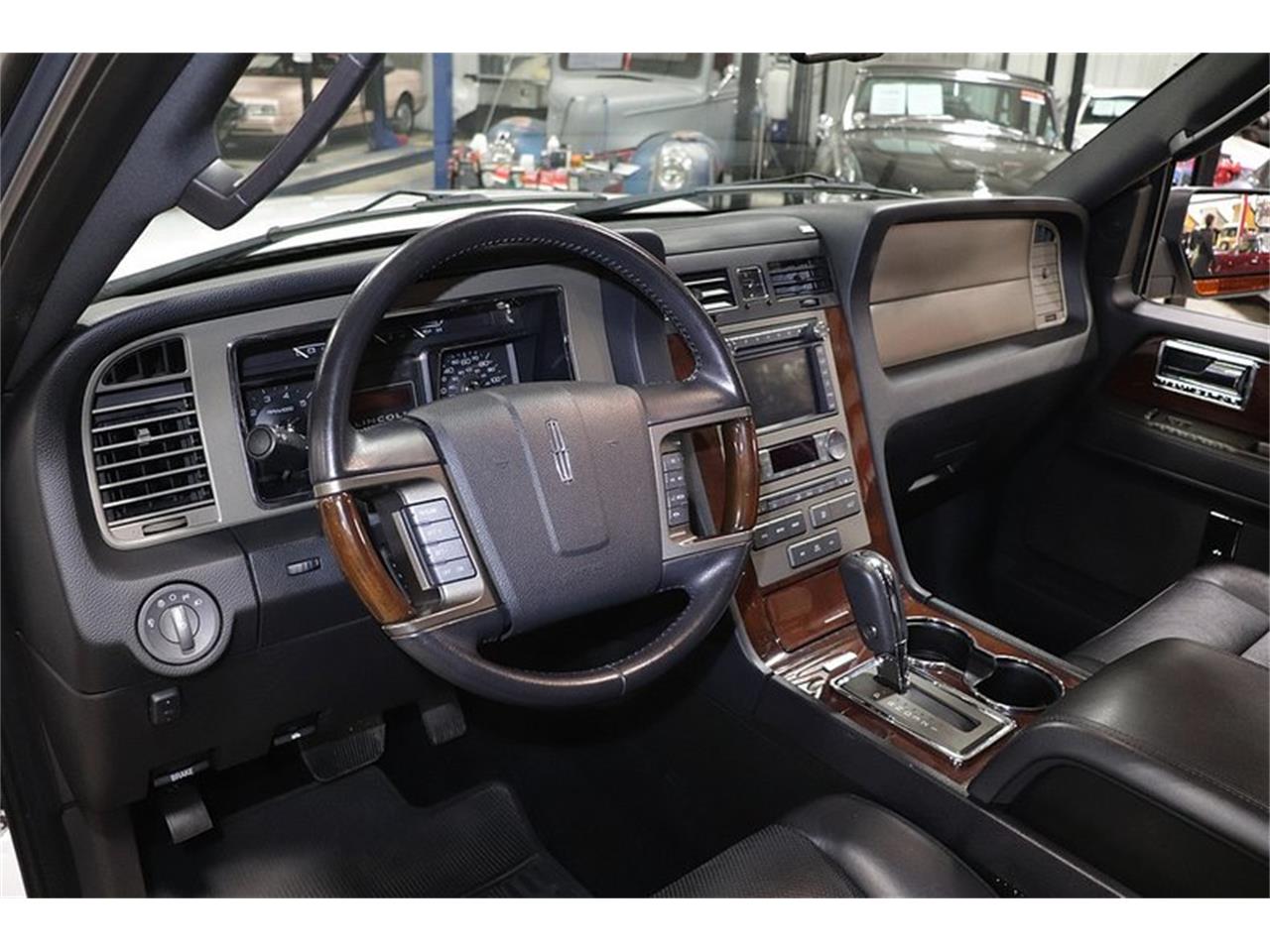 2014 Lincoln Navigator for sale in Kentwood, MI – photo 28