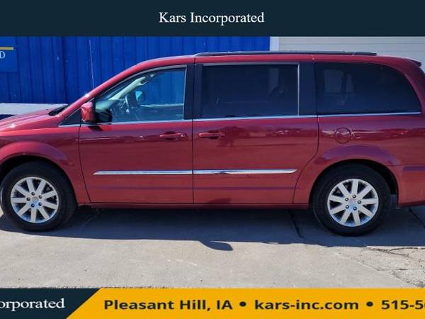 2015 Chrysler Town and Country TOURING van Red - - by for sale in Pleasant Hill, IA