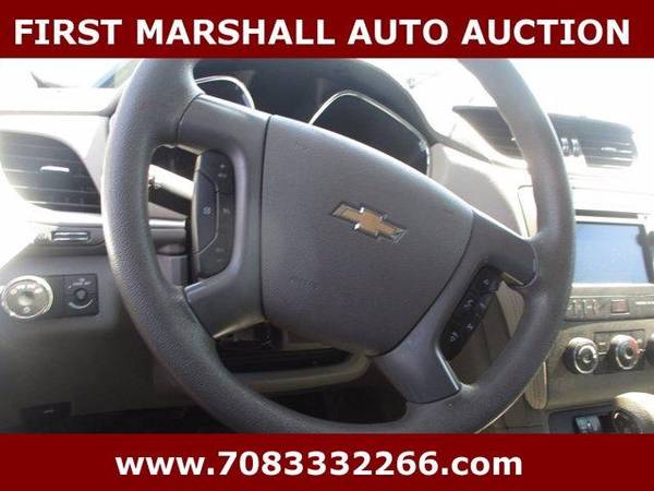 2014 Chevrolet Chevy Traverse LS - Auction Pricing for sale in Harvey, WI – photo 8