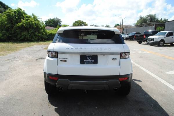 2015 Land Rover Range Rover Evoque Pure Plus AWD 4dr SUV SUV for sale in Miami, NY – photo 4