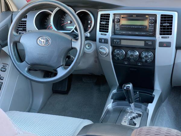 2007 Toyota 4Runner 4x4 / immaculate condition for sale in Phoenix, AZ – photo 14