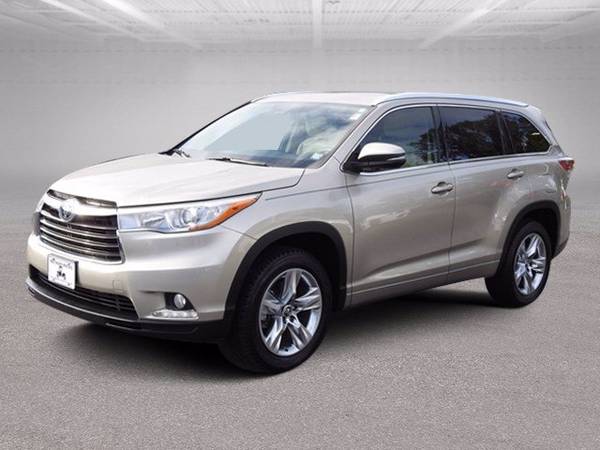 2016 Toyota Highlander Limited 2WD w/ Nav Sunroof - cars & trucks -... for sale in Wilmington, NC – photo 4