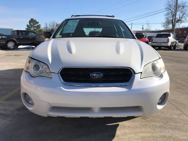 2007 *Subaru* *Outback* *2.5i* - cars & trucks - by dealer - vehicle... for sale in Medina, OH – photo 4