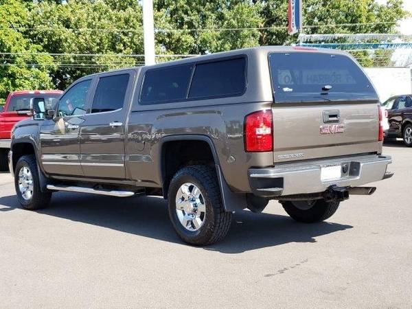 2015 GMC Sierra 2500HD available WiFi 4WD Crew Cab 167.7 SLT for sale in Medford, OR – photo 6