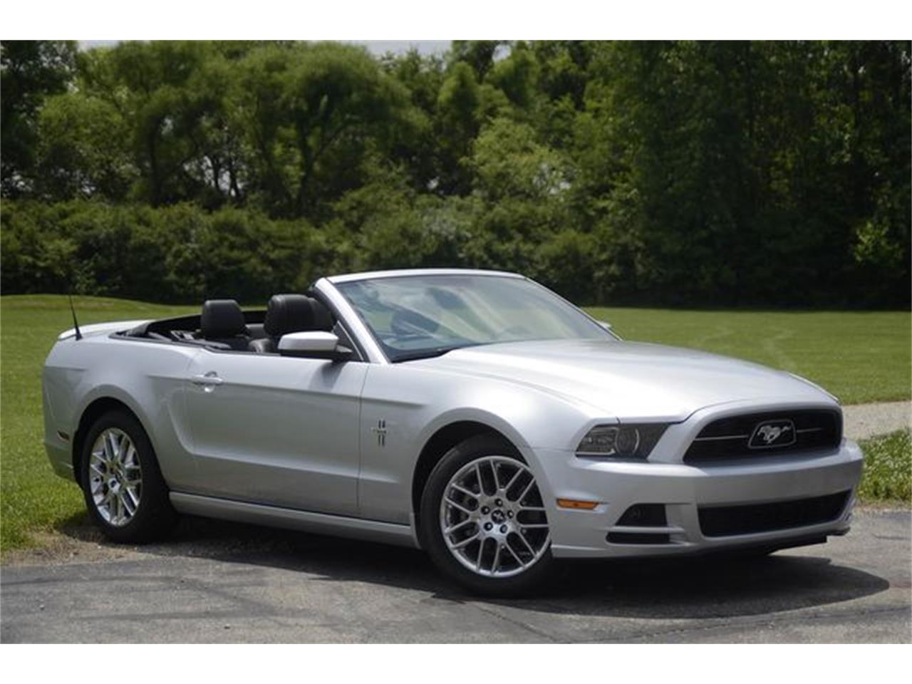 2014 Ford Mustang for sale in Indianapolis, IN – photo 10