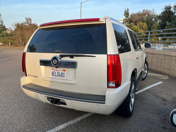 2007 Cadillac Escalade fully loaded for sale in San Marcos, CA – photo 4