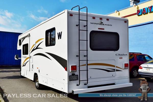 2011 Winnebago Chalet Series M-29TR / Class C / 1 Slide-out / 4KW Onan for sale in Anchorage, AK – photo 5