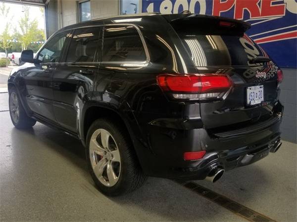 2015 *Jeep* *Grand* *Cherokee* SRT suv Brilliant Black Crystal for sale in Waterford Township, MI – photo 2