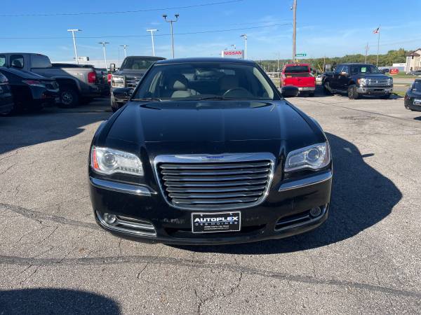 2013 Chrysler 300 AWD - - by dealer - vehicle for sale in URBANDALE, IA – photo 8