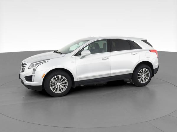 2017 Caddy Cadillac XT5 Luxury Sport Utility 4D suv Silver - FINANCE... for sale in Washington, District Of Columbia – photo 4