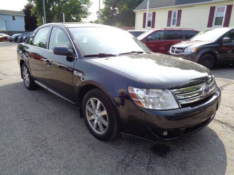 2009 Ford Taurus for sale in Howell, MI