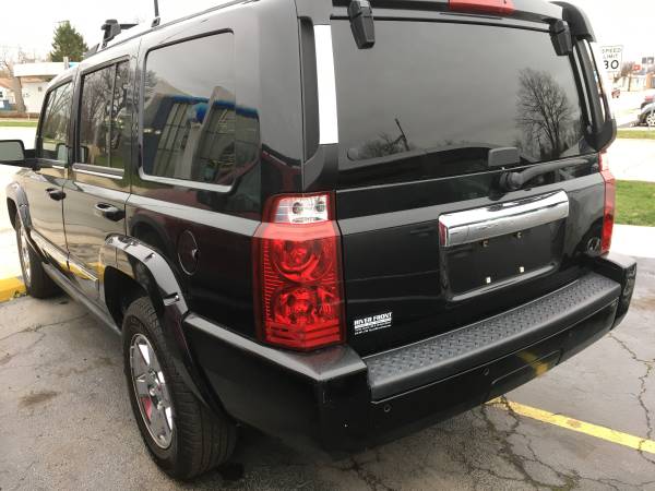 2006 Jeep Commander Hemi-153k"make offer" - cars & trucks - by owner... for sale in Brookfield, IL