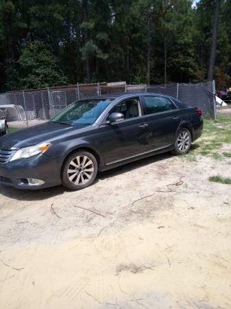2011 Toyota Avalon Limited for sale in Wilmington, NC – photo 6