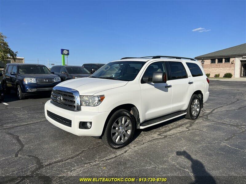 2014 Toyota Sequoia Limited FFV 4WD for sale in Overland Park, KS