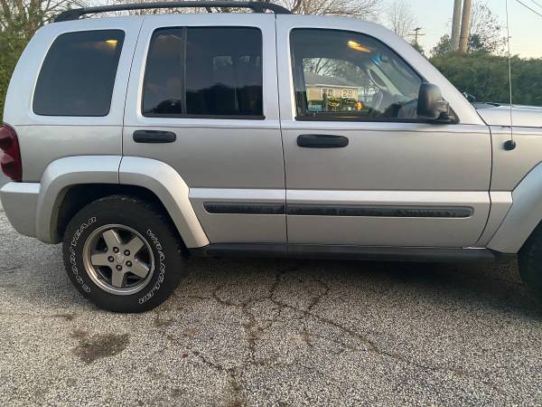 05 JEEP LIBERTY 4X4 78K MILES - cars & trucks - by owner - vehicle... for sale in Norma, NJ – photo 3
