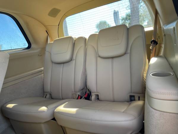 2012 MERCEDES BENZ GL450 AWD 7 passenger - cars & trucks - by owner... for sale in Destin, FL – photo 12