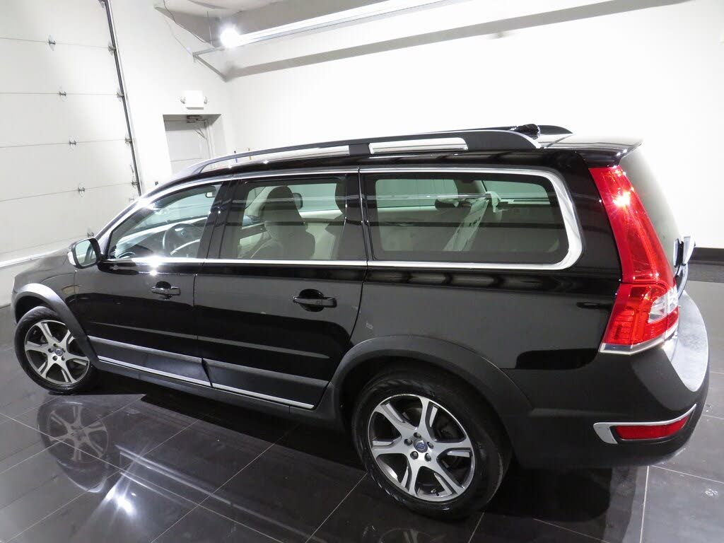 2015 Volvo XC70 T6 AWD for sale in Madison, WI – photo 5