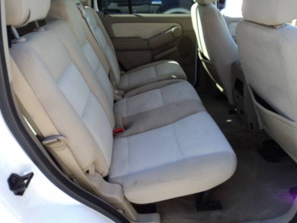 2007 Mercury Mountaineer 2WD V6 - - by dealer for sale in Clearwater, FL – photo 11