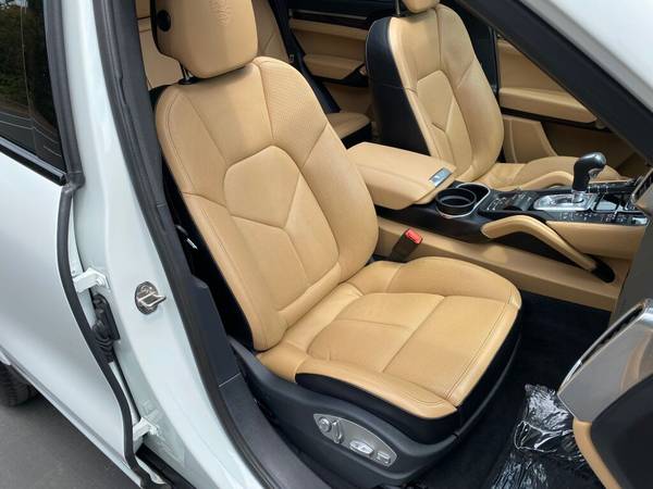 2018 Porsche Cayenne S E-Hybrid Platinum Edition AVAILABLE IN for sale in Bellevue, WA – photo 23