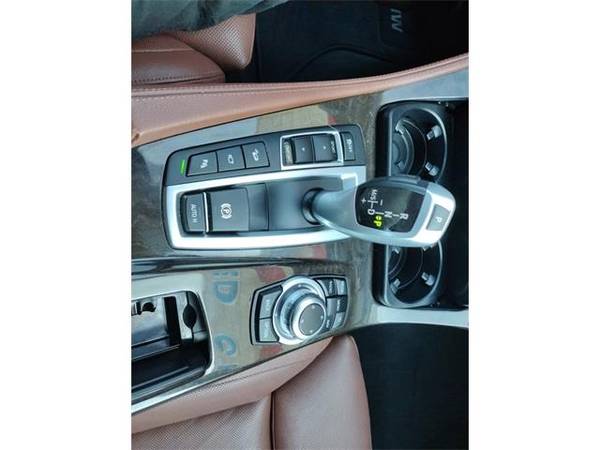 2013 BMW 5 Series 535i xDrive - sedan - - by dealer for sale in Grand Blanc, MI – photo 24