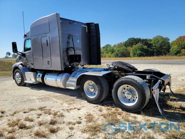 2016 Peterbilt 579 - - by dealer - vehicle automotive for sale in Pomona, MO – photo 6