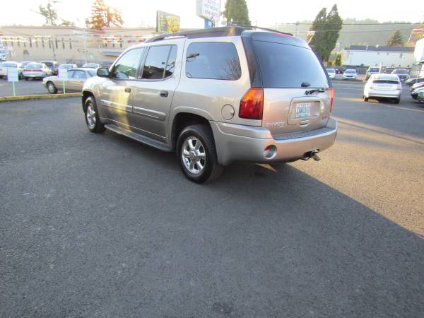 2002 GMC Envoy XL 4X4 3rd Row Seat "One Owner" Oregon Vehicle - cars... for sale in Portland, OR – photo 3
