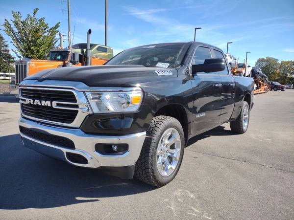 2019 Ram 1500 4WD 4D Extended Cab/Truck Big Horn/Lone Star - cars for sale in Indianapolis, IN – photo 3