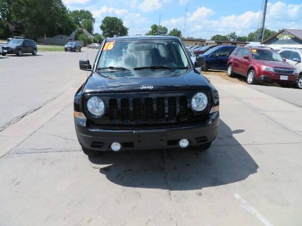 2016 Jeep Patriot... 4X4, Clean... 67,000 Miles... $10,500 **Call Us... for sale in Waterloo, IA – photo 2