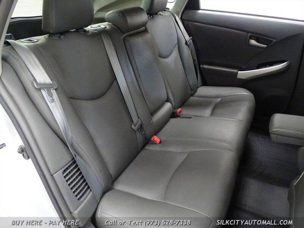 2011 Toyota Prius Leather One Gas Saver! 1-Owner! One 4dr Hatchback for sale in Paterson, CT – photo 14