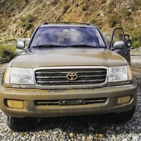 2000 TOYOTA LAND CRUISER 4WD - cars & trucks - by owner - vehicle... for sale in Trabuco Canyon, CA – photo 2