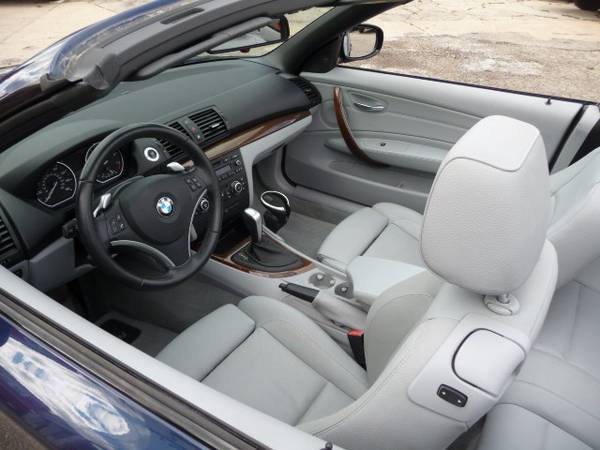2010 BMW 128i convertible - cars & trucks - by dealer - vehicle... for sale in milwaukee, WI – photo 19