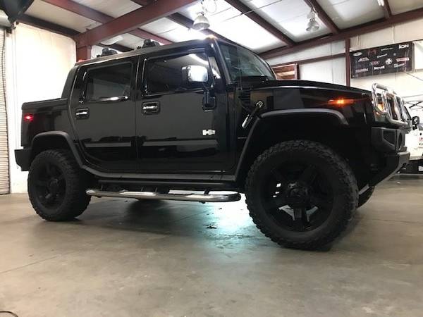2005 Hummer H2 SUT IN HOUSE FINANCE - FREE SHIPPING - cars & trucks... for sale in DAWSONVILLE, AL – photo 2