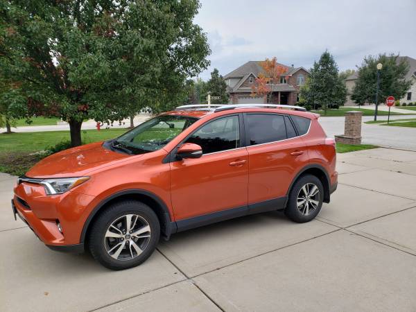 2016 Toyota Rav4 XLE AWD - PRICED TO SELL for sale in Frankfort, IL – photo 2