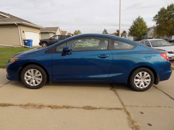 2012 Honda Civic LX - 40+mpg - low miles for sale in Sioux Falls, SD – photo 6