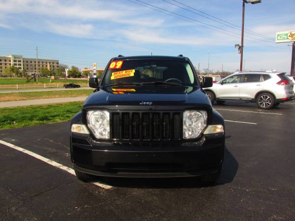 2009 Jeep Liberty Sport 4X4 Auto*autoworldil.com*"AFFORDABLE""REDUCED" for sale in Carbondale, IL – photo 2