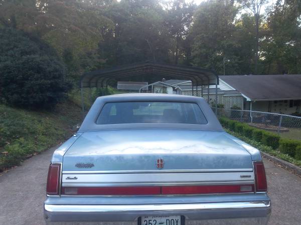 88 Lincoln Town Car for sale in Clarksville, TN – photo 3