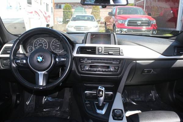 2015 BMW 3-Series AWD 320i xDrive 4dr Sedan - cars & trucks - by... for sale in Portland, WA – photo 14