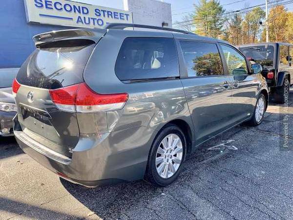2013 Toyota Sienna Xle Clean Carfax 3.5l 6 Cylinder Awd 6-speed Automa for sale in Manchester, NH – photo 7