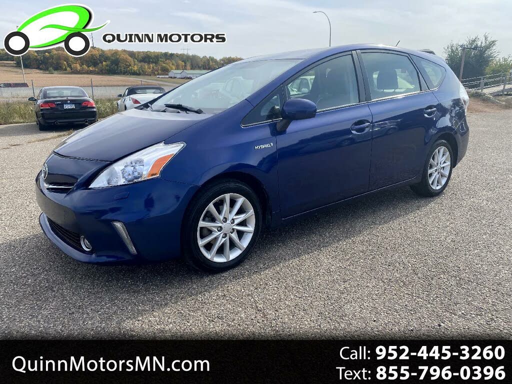 2012 Toyota Prius v Three FWD for sale in Shakopee, MN