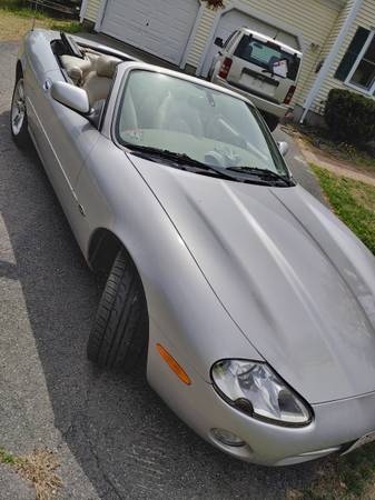 2001 Jaguar XK8 convertible for sale in Bridgewater, MA – photo 4